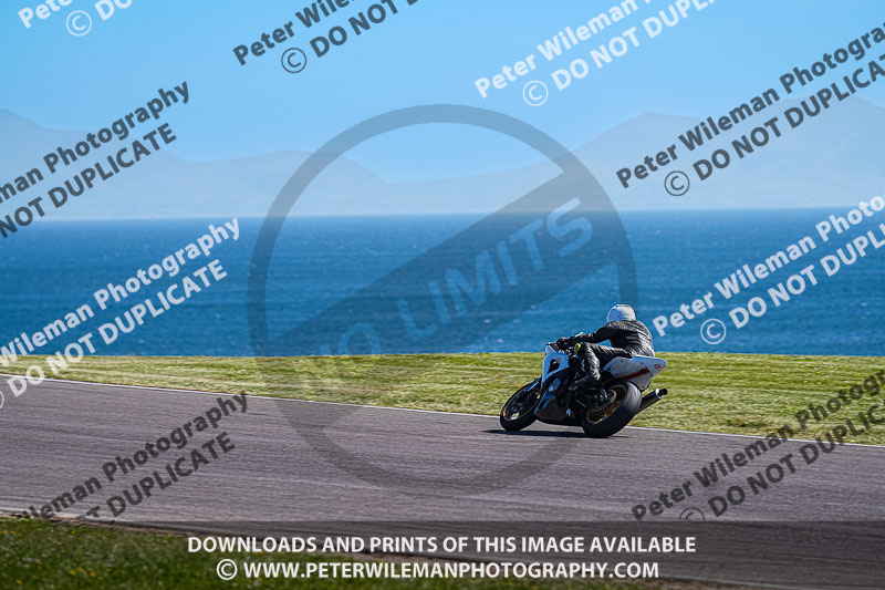 anglesey no limits trackday;anglesey photographs;anglesey trackday photographs;enduro digital images;event digital images;eventdigitalimages;no limits trackdays;peter wileman photography;racing digital images;trac mon;trackday digital images;trackday photos;ty croes